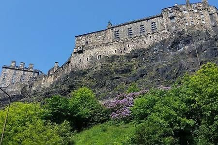 The Wee Highland Coo Apartment Edinburgh Exterior photo